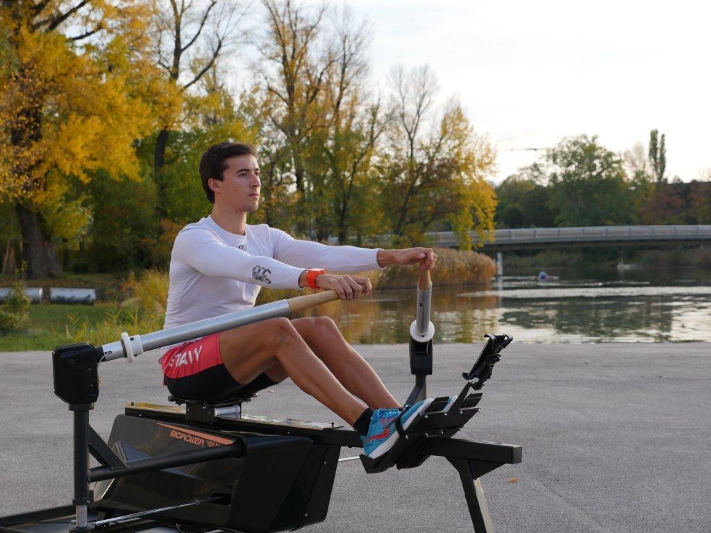 Biorower vs Boat – BIOROWER USA – the worlds first smart rowing simulator